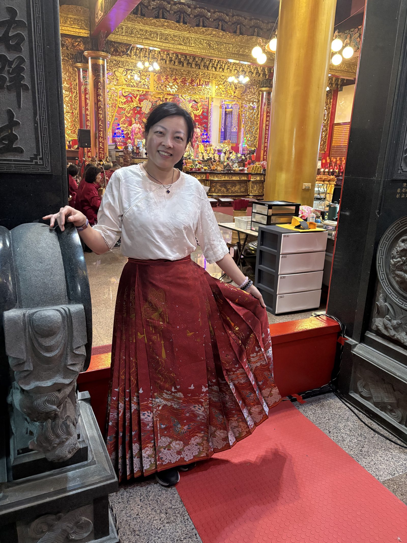 花蓮哪裡買水晶 ─ 雲錦閣門市外觀 花蓮吉安慈雲宮旁